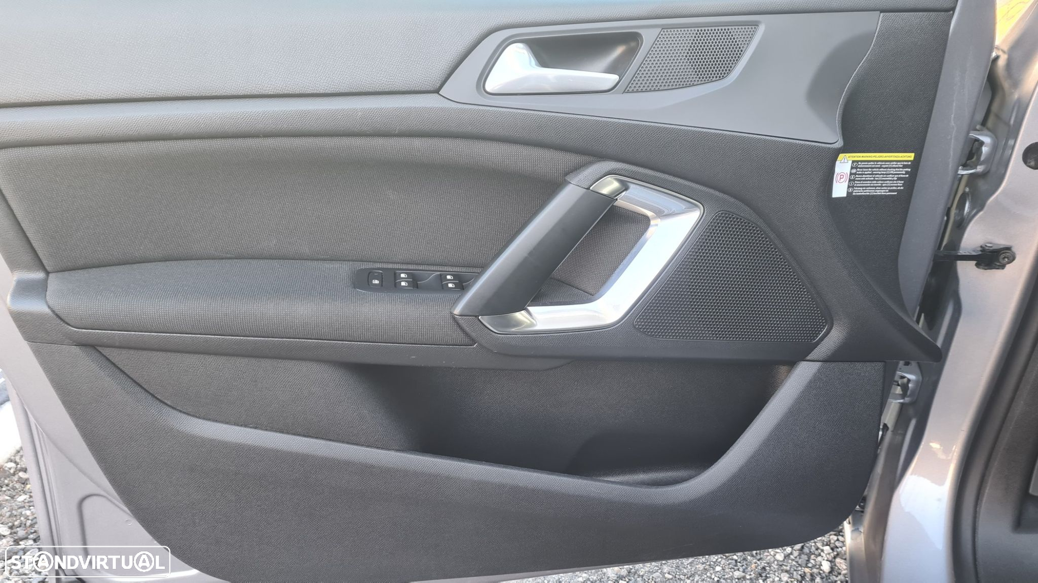 Peugeot 308 SW - 7