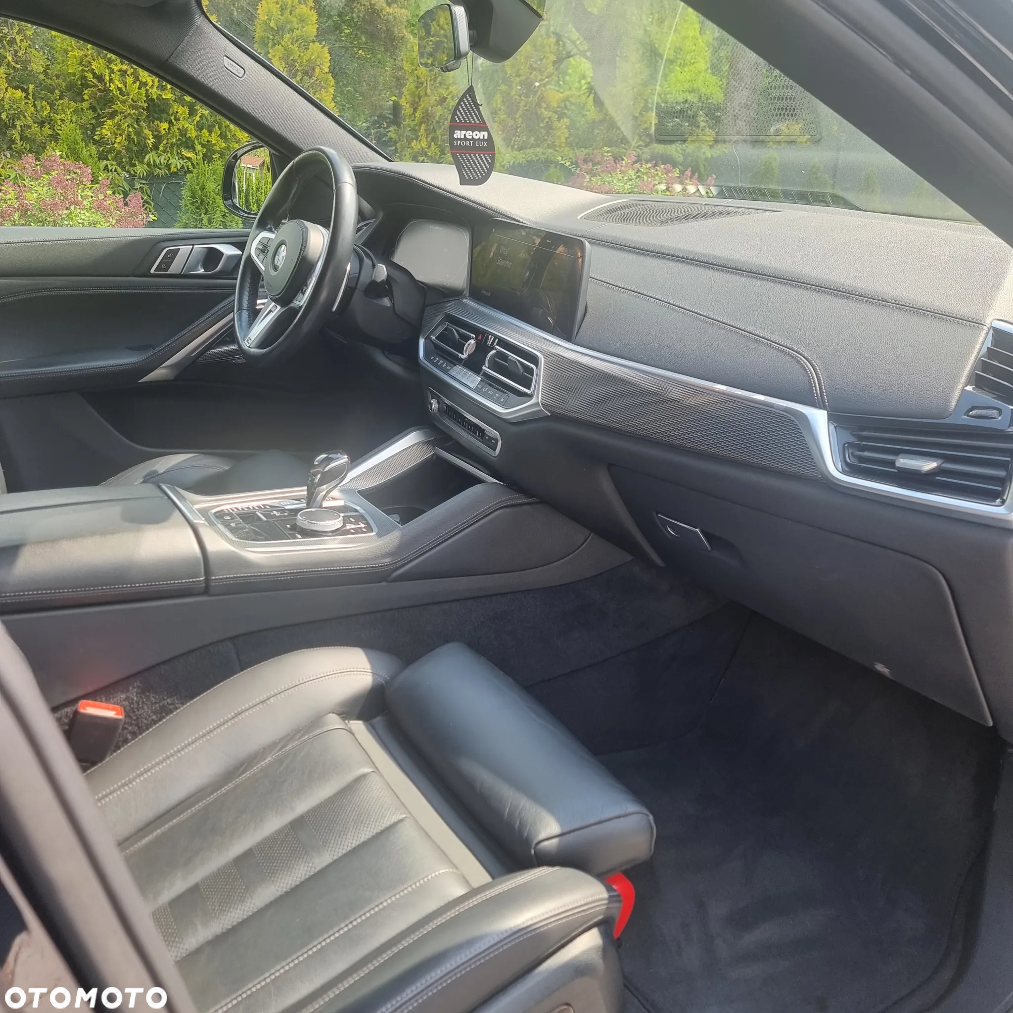 BMW X6 M50i - 22