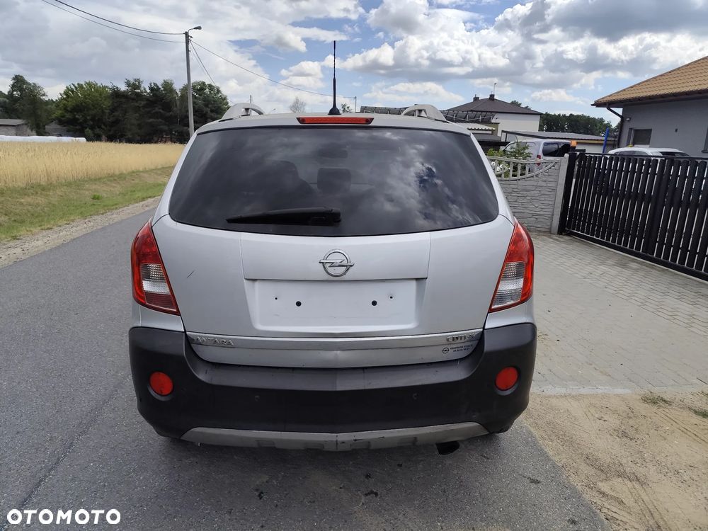 Opel Antara 2.2 CDTI 4x4 Design Edition - 4