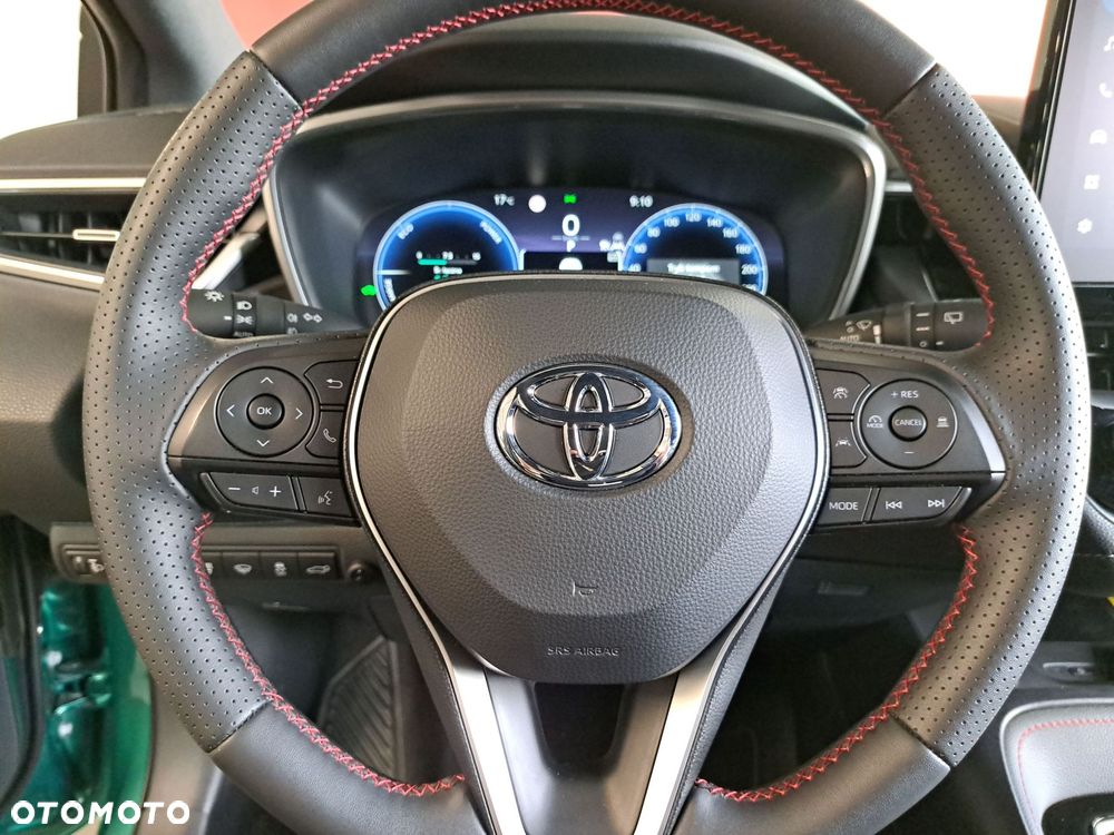 Toyota Corolla - 32