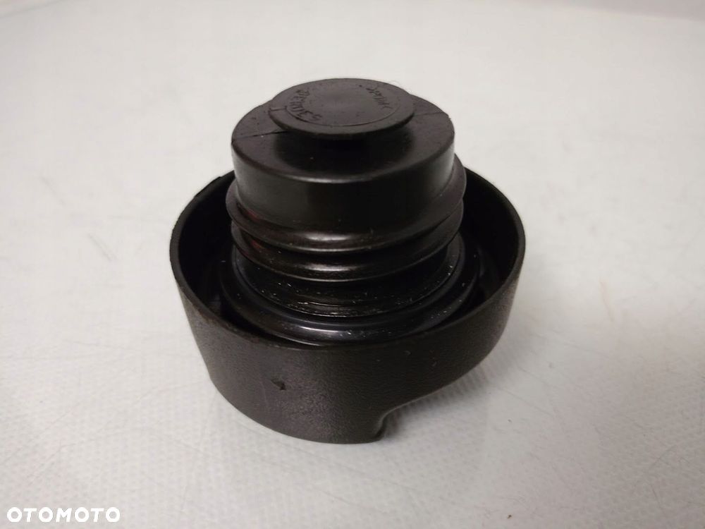 korek wlewu paliwa diesel opel zafira a - 2