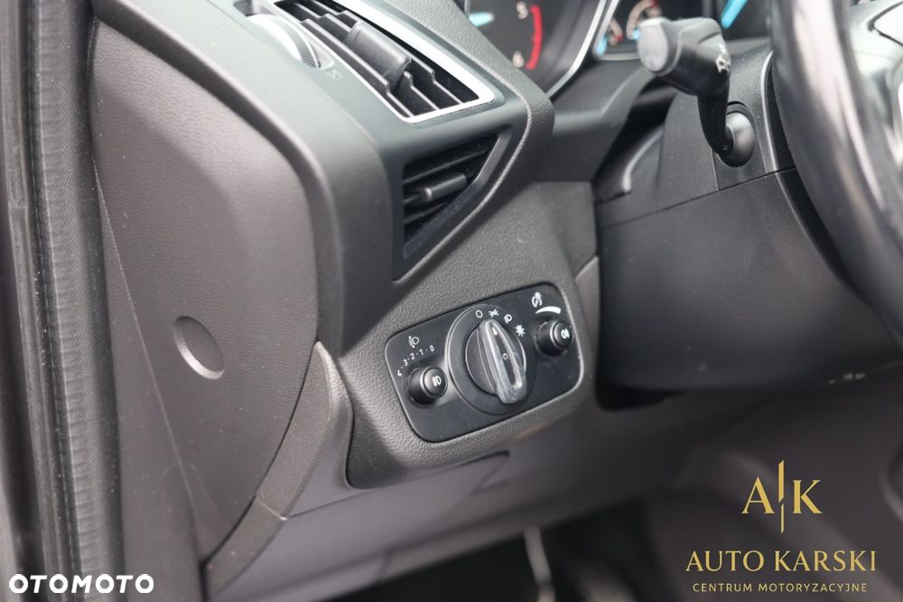Ford Kuga - 26