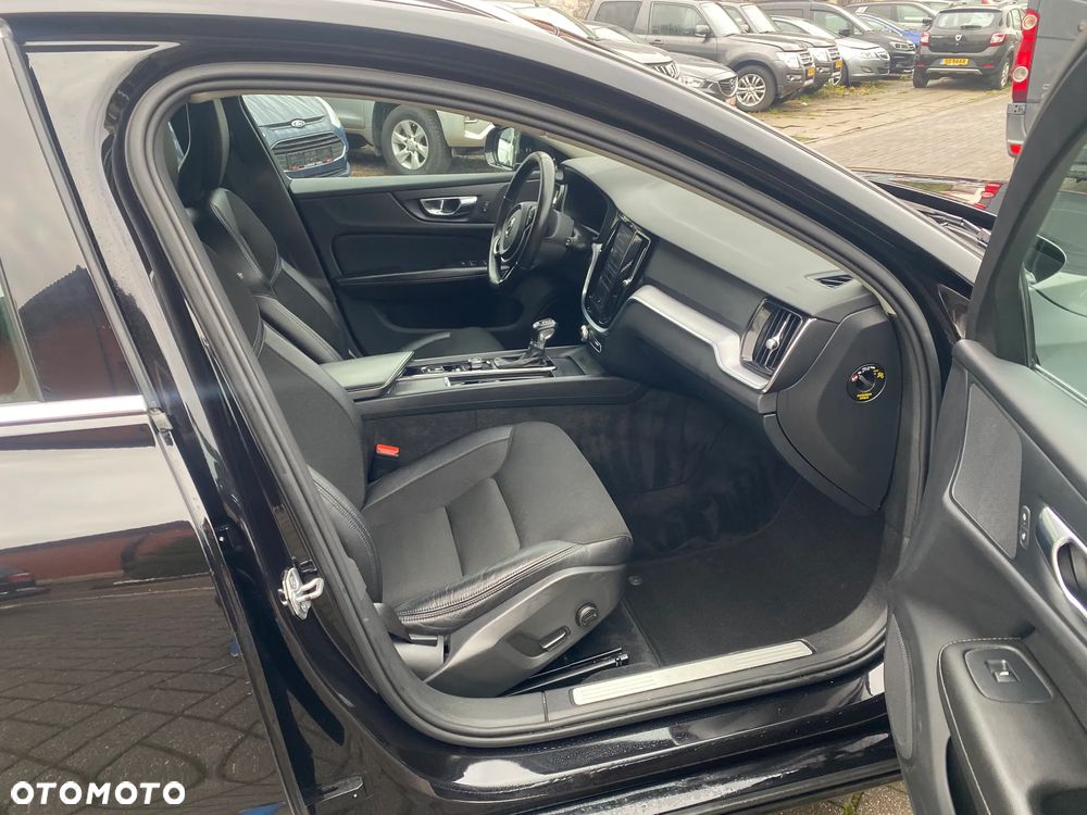 Volvo V60 - 12