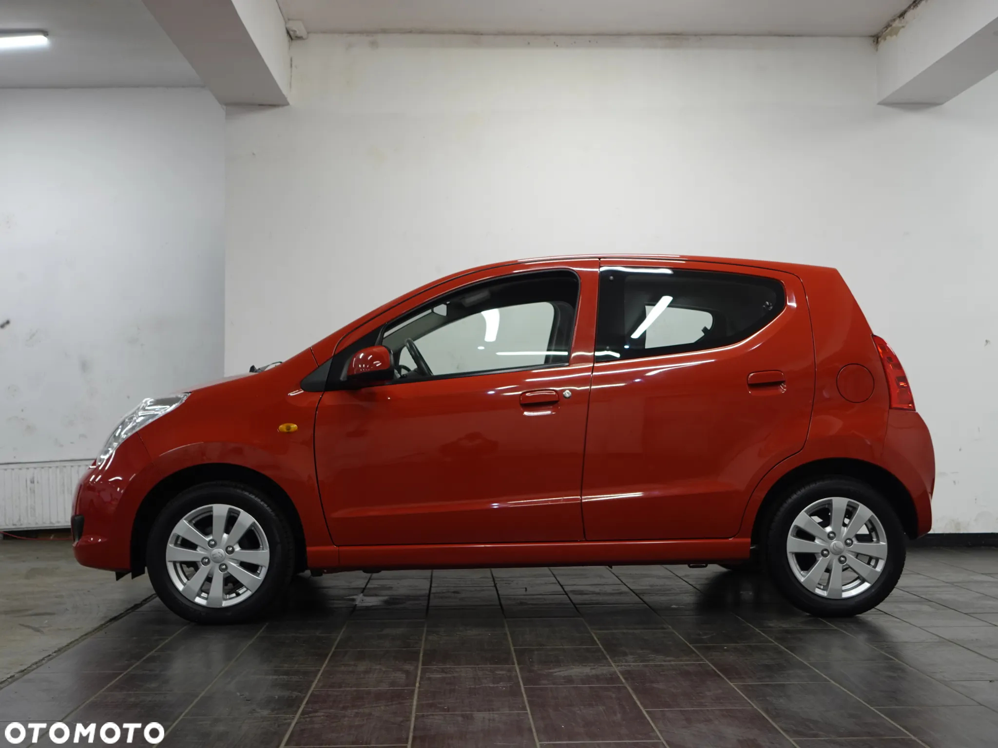 Suzuki Alto 1.0 Club - 5