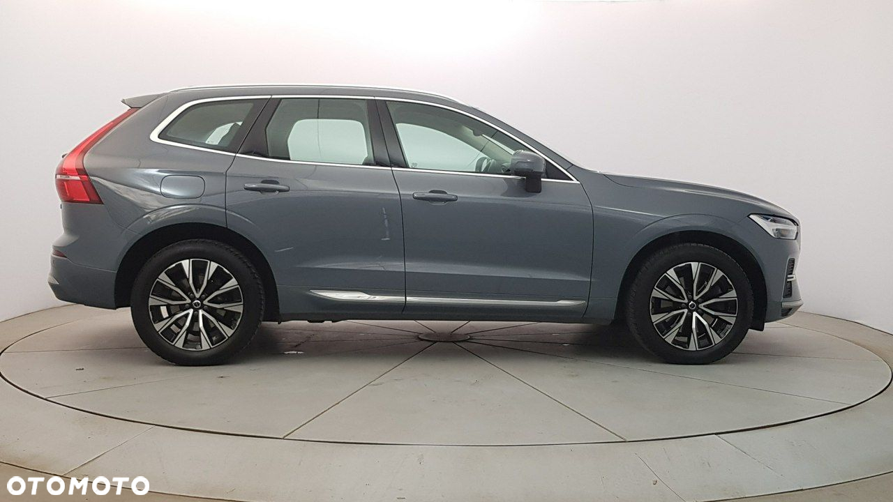 Volvo XC 60 - 8