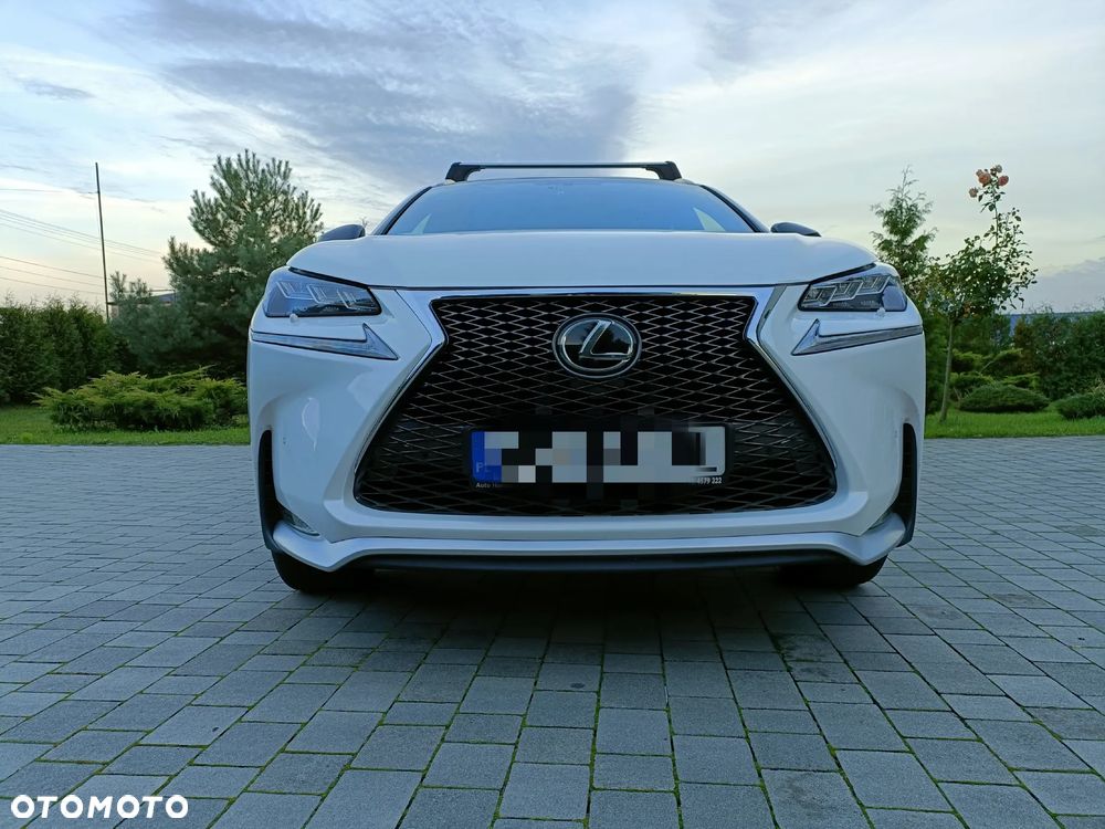 Lexus NX 200t F Sport AWD - 2