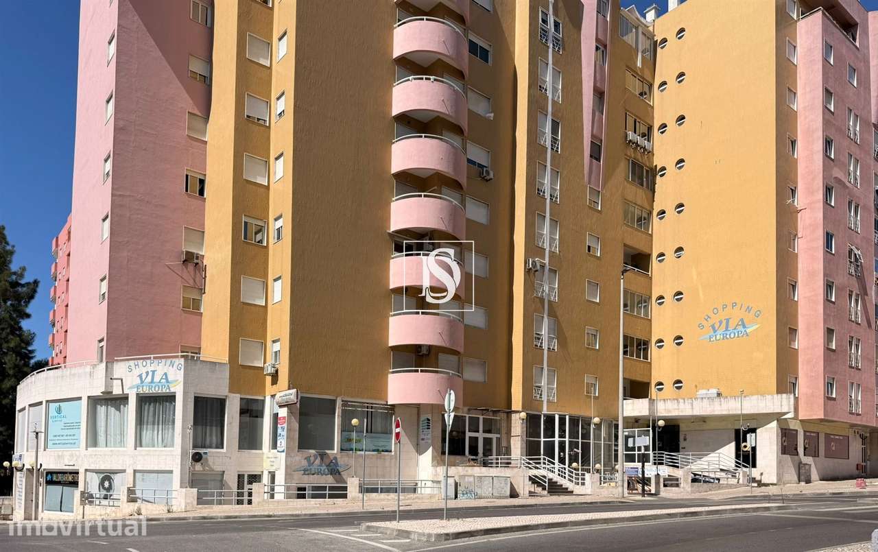Loja T0 Venda em Alto do Seixalinho, Santo André e Verderena,Barreiro - Grande imagem: 3/12