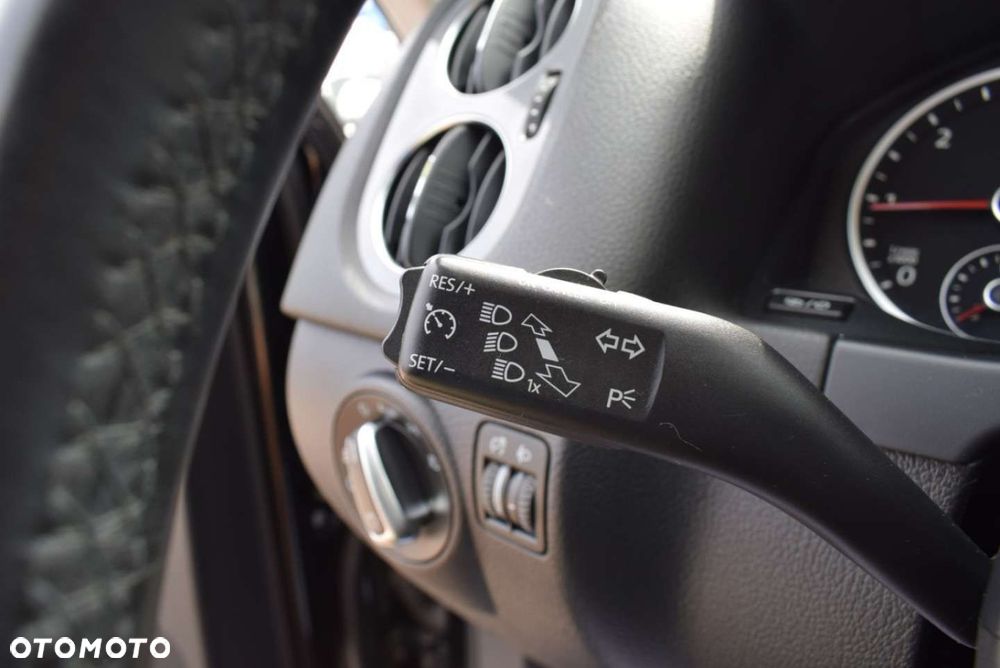 Volkswagen Tiguan - 28