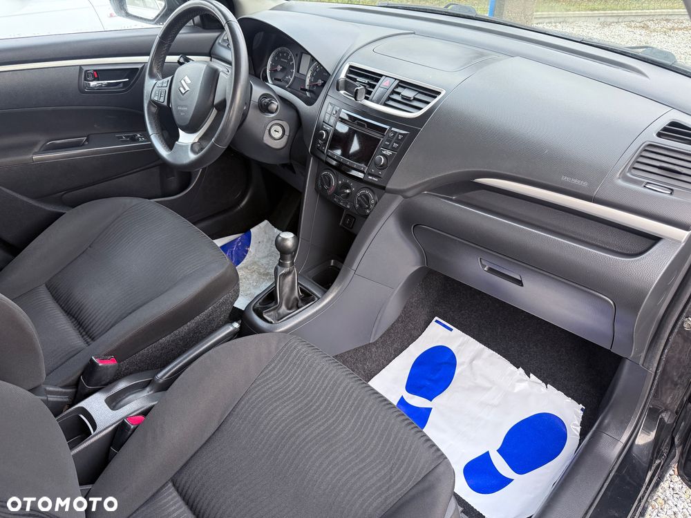Suzuki Swift 1.2 Premium - 11