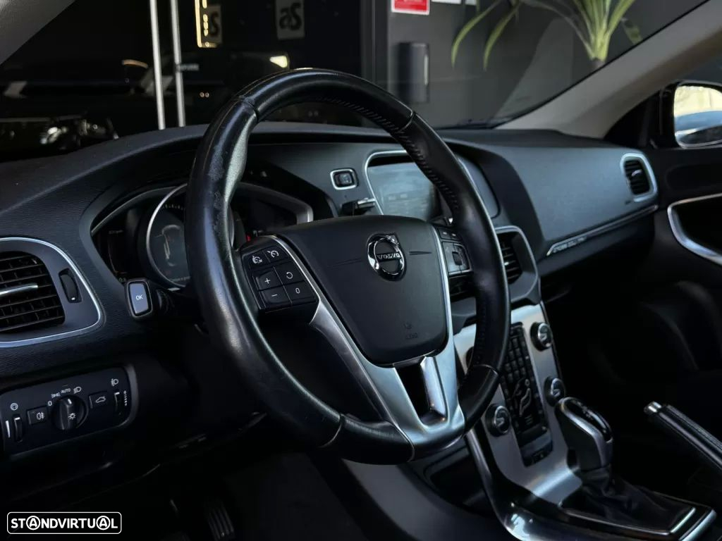 Volvo V40 Cross Country 2.0 D2 VOR Geartronic - 20