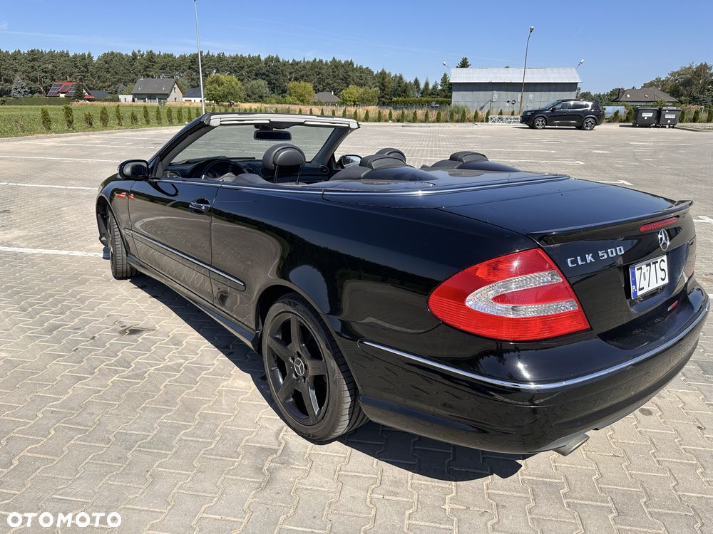 Mercedes-Benz CLK - 4