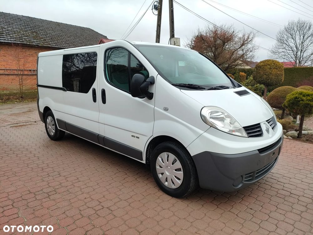 Renault Trafic - 2