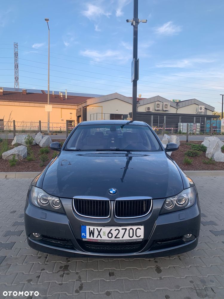 BMW Seria 3 - 1