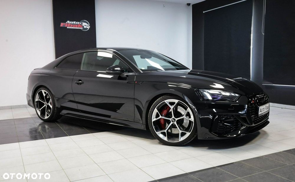 Audi RS5 Coupé - 2