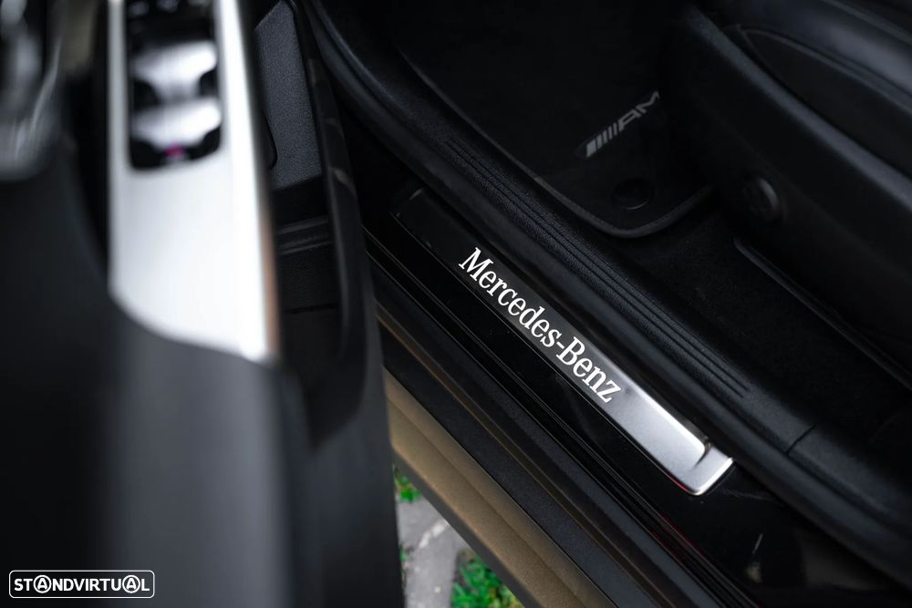 Mercedes-Benz GLC 300 de Coupe 4Matic 9G-TRONIC AMG Line Advanced - 26