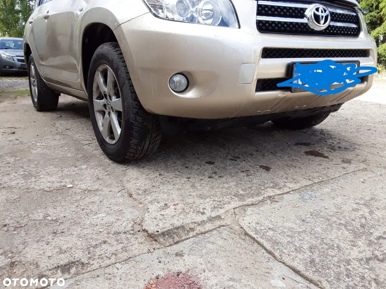 Toyota RAV4 - 6