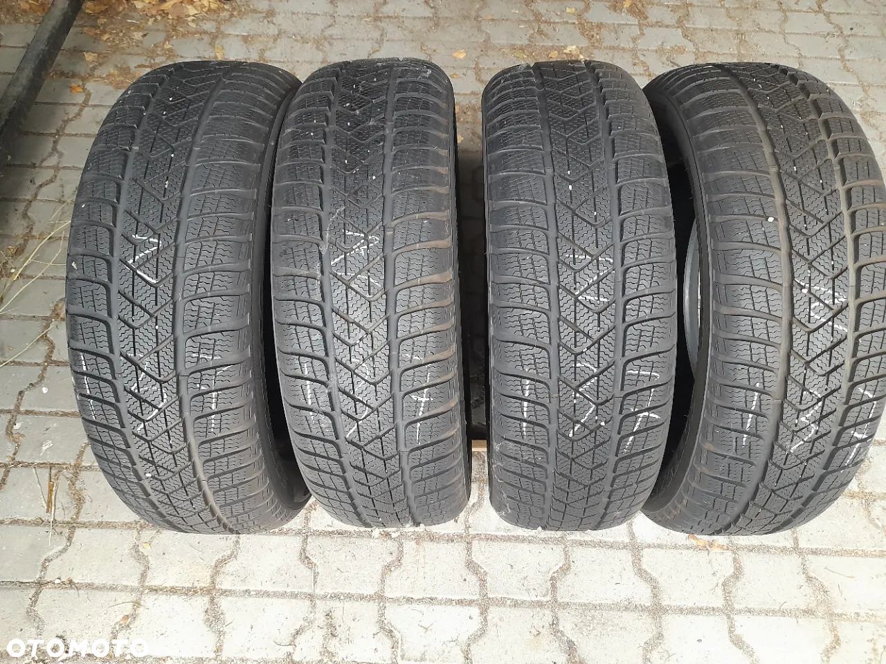 Pirelli Sottozero 3 winter	205/60/16 opony zimowe - 1