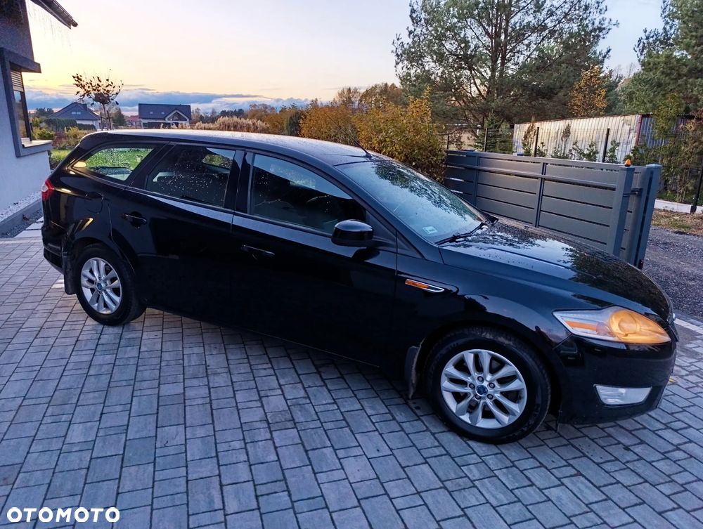 Ford Mondeo 2.0 Ambiente - 4