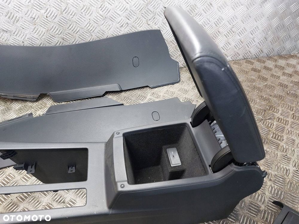 TUNEL ŚRODKOWY PODŁOKIETNIK VOLKSWAGEN PASSAT B8 LIFT 3G0907049D - 10