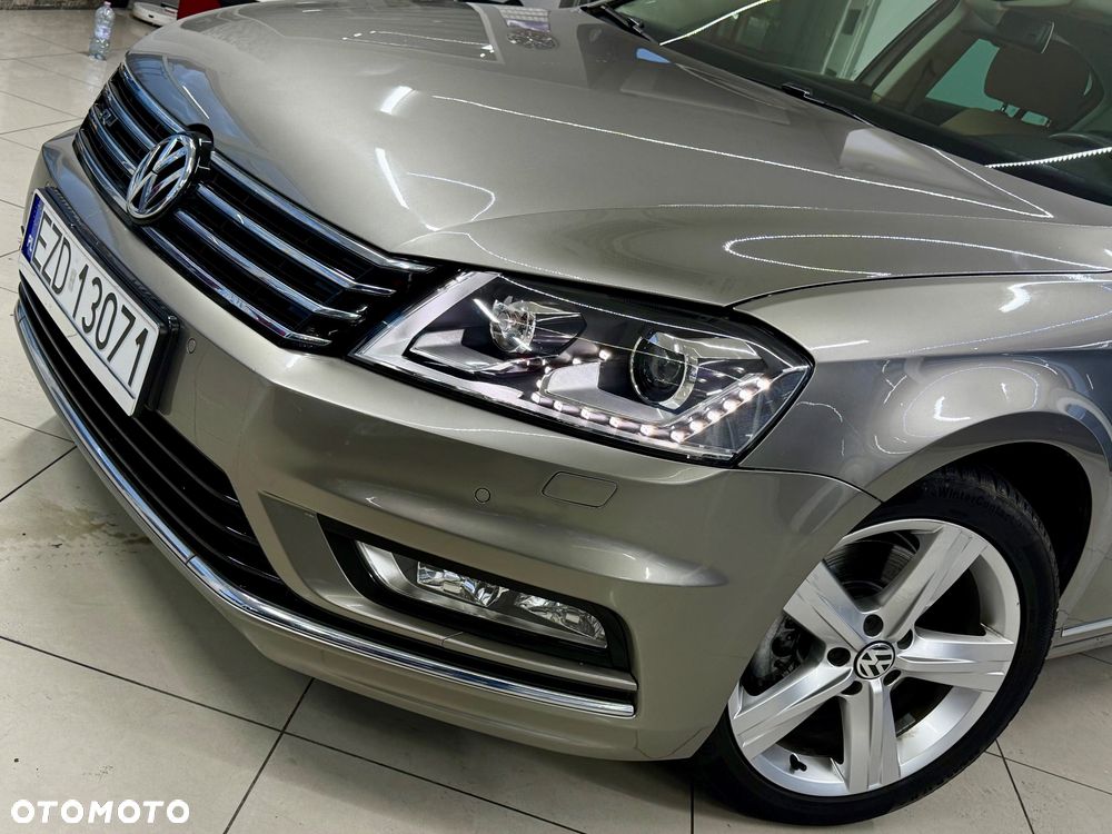 Volkswagen Passat 1.4 TSI R-Line Edition Plus - 18