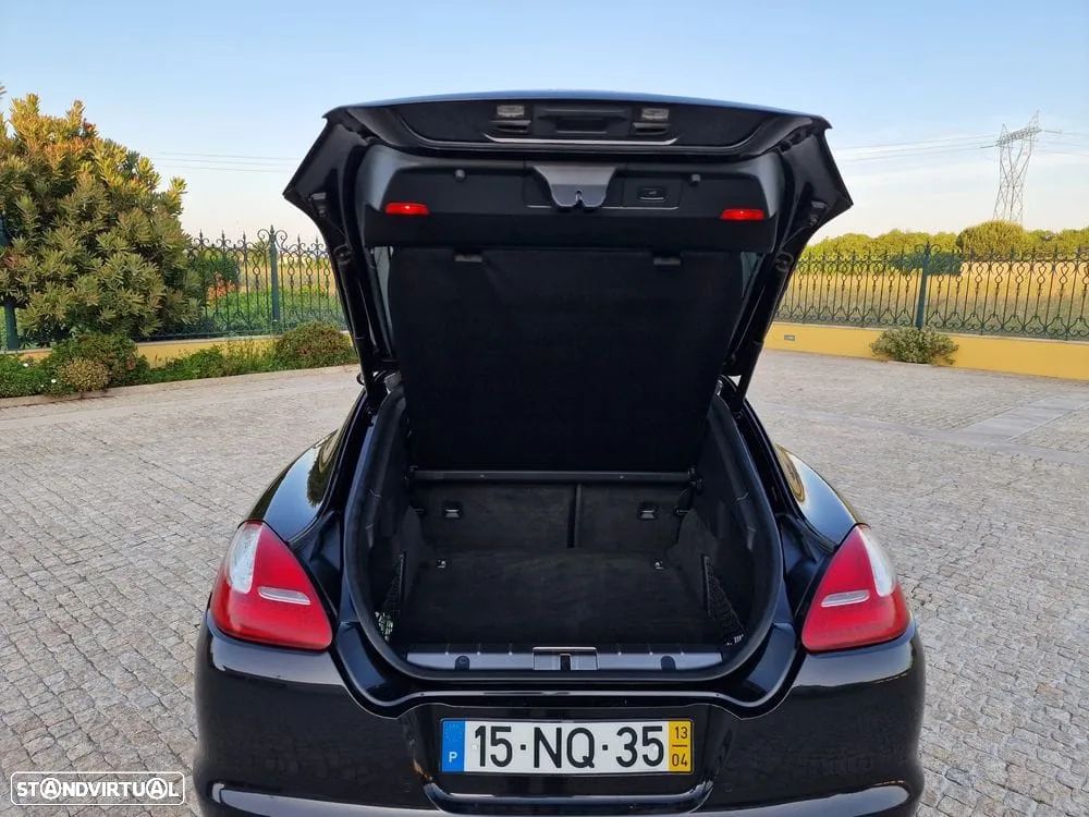 Porsche Panamera Platinum Edition - 5