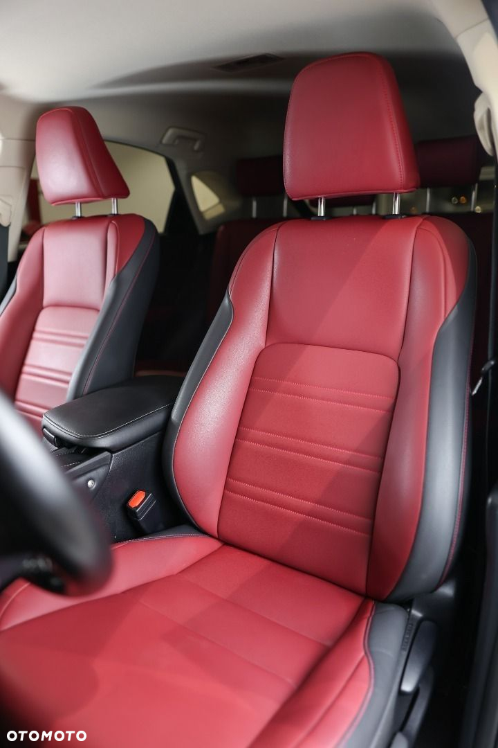Lexus NX - 9