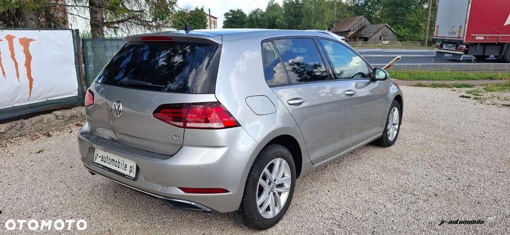 Volkswagen Golf - 3
