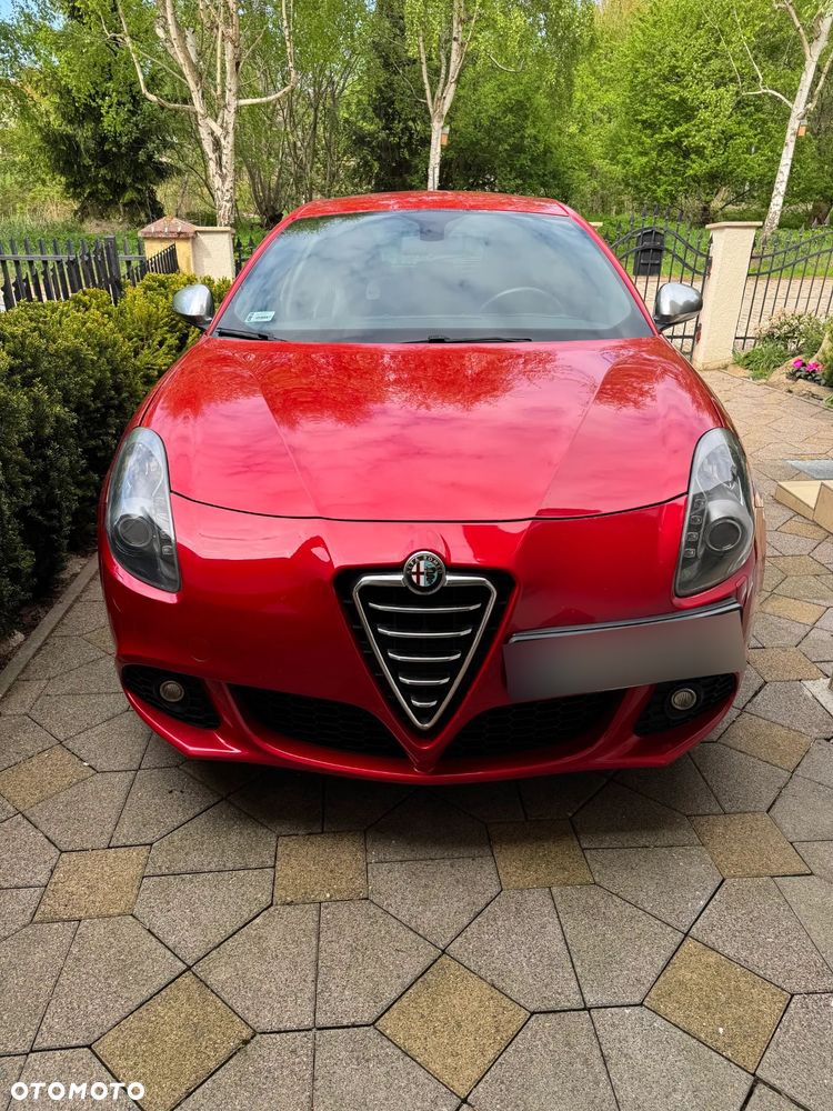 Alfa Romeo Giulietta ver-1750-tbi-quadrifoglio-verde - 6