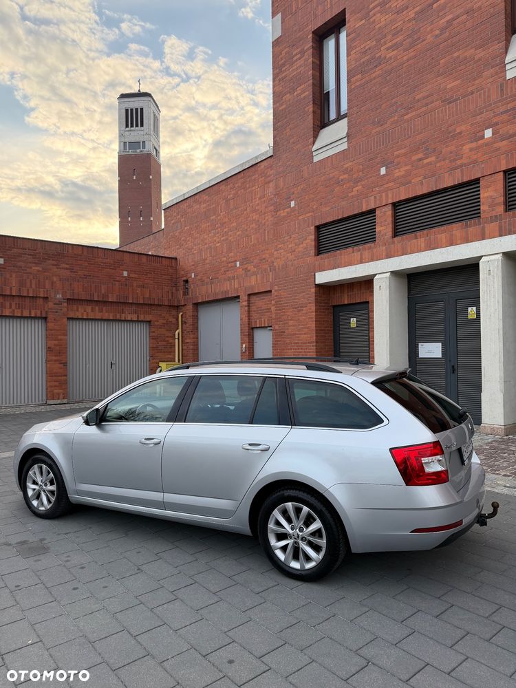 Skoda Octavia 1.5 TSI ACT DSG Ambition - 21