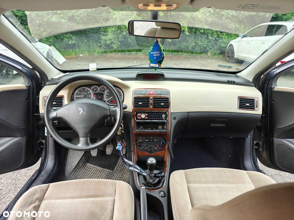Peugeot 307 - 3
