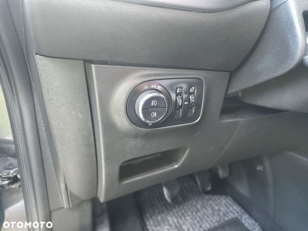 Opel Corsa - 20