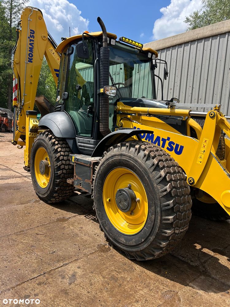 Komatsu WB97-S5 - 6