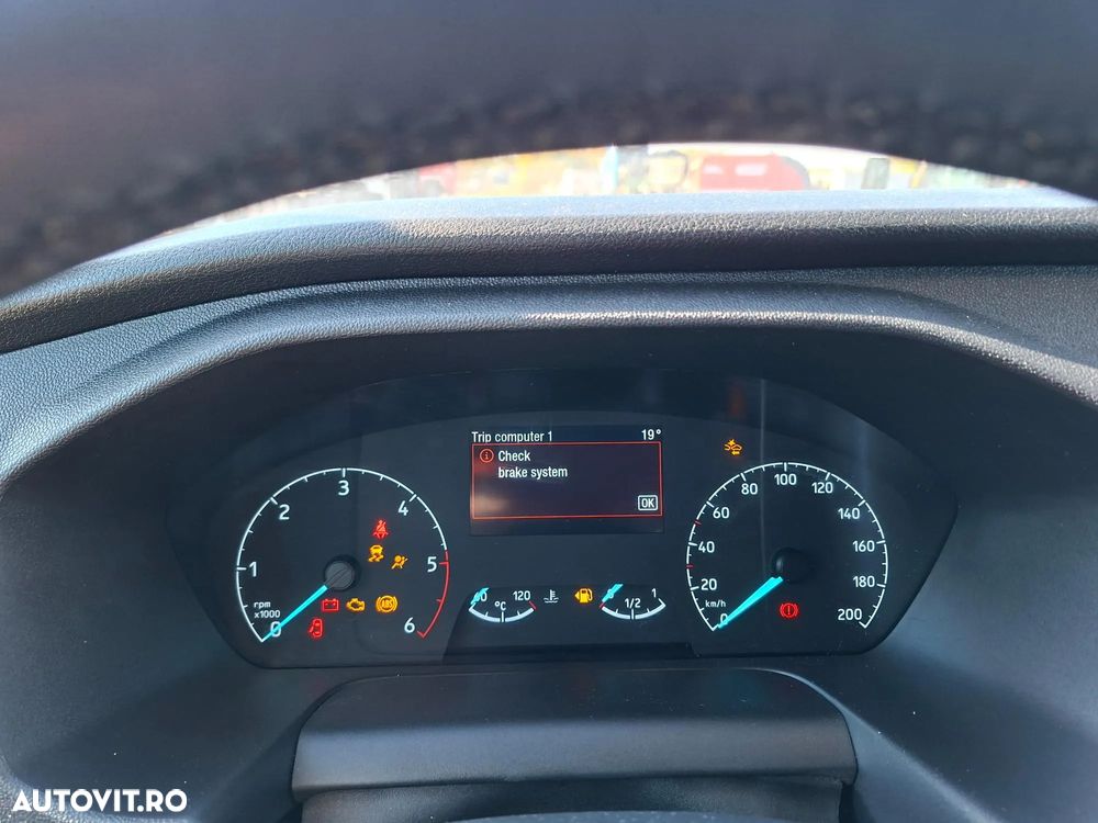 Ford TRANSIT FURGON 2.0D 131CP  MOTOR DEFECT - 13