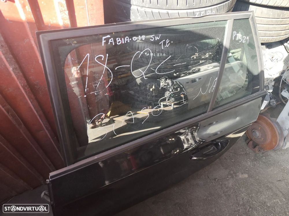 SKODA FABIA III ESTATE PORTA TRAS ESQUERDA - PT521 - 2