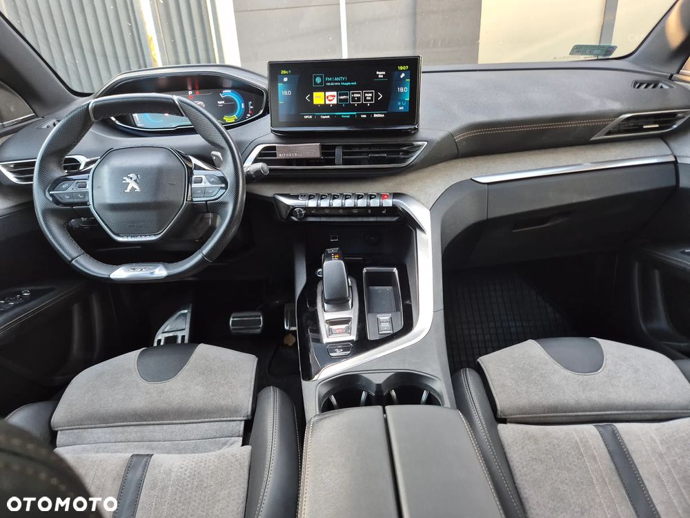 Peugeot 3008 1.6 PureTech Hybrid4 PHEV GT Pack S&S EAT8 - 4