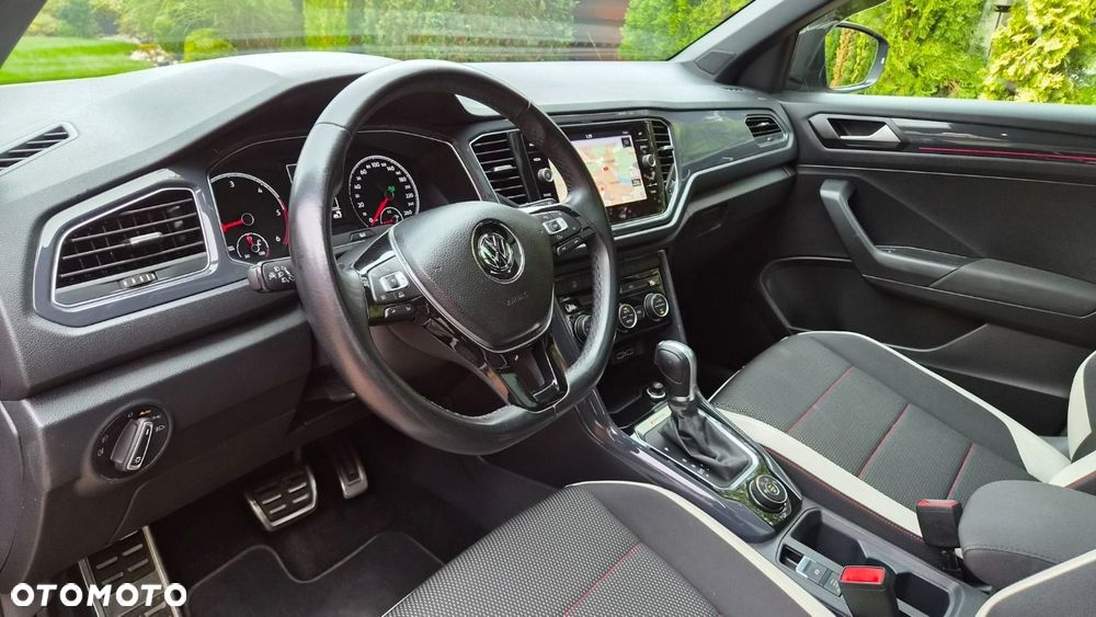 Volkswagen T-Roc 2.0 TDI SCR 4MOTION DSG Sport - 17
