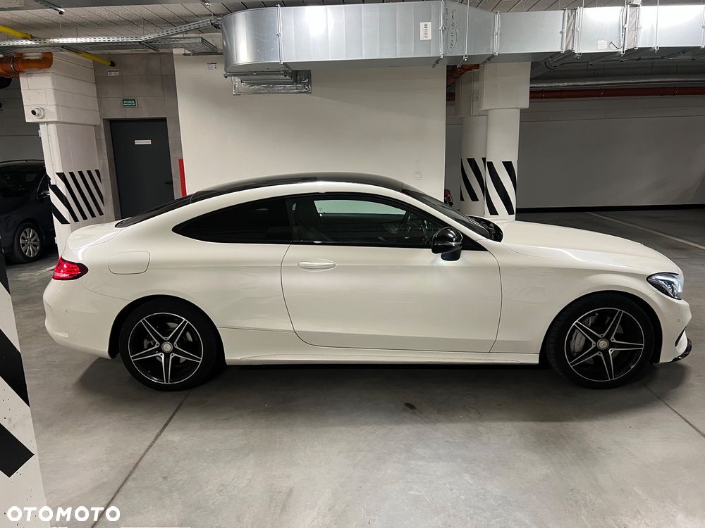 Mercedes-Benz Klasa C 300 7G-TRONIC - 5