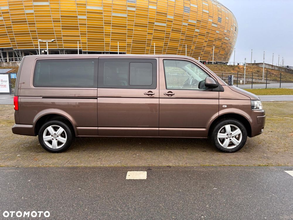 Volkswagen Caravelle - 4