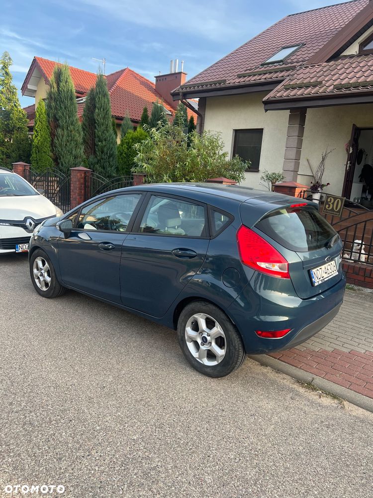 Ford Fiesta 1.25 Ambiente - 3