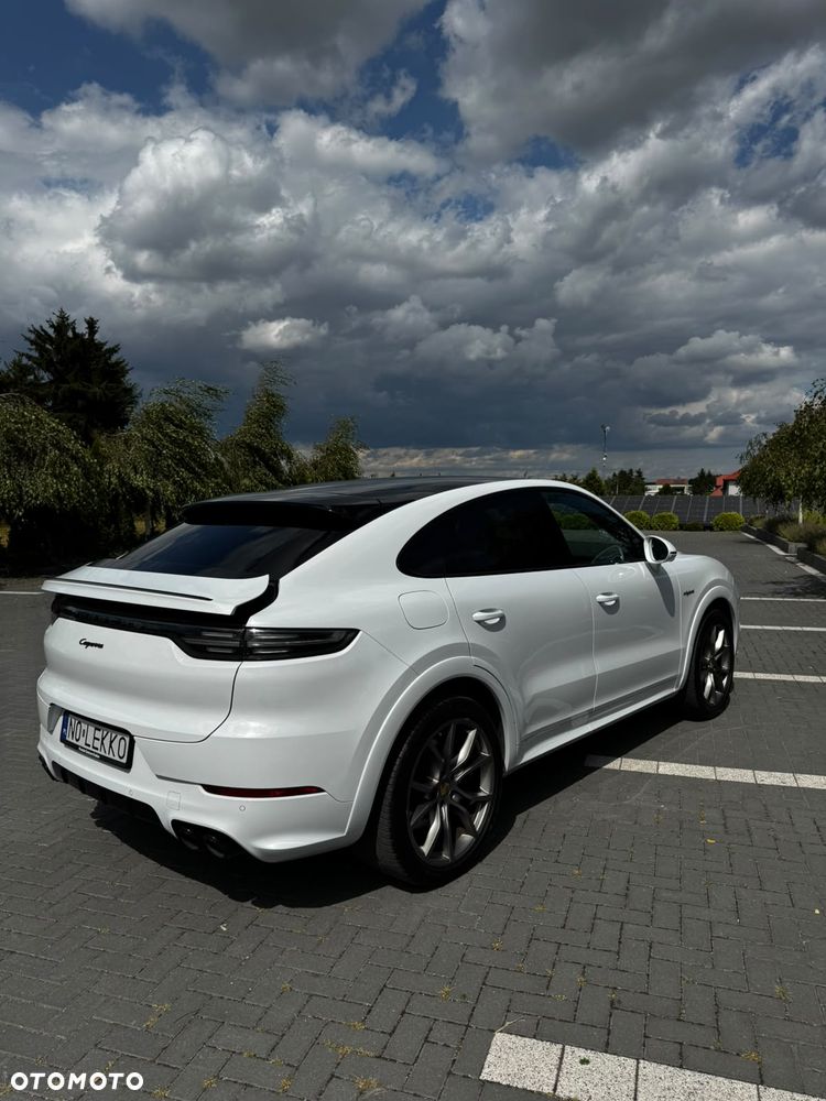 Porsche Cayenne Platinum Edition - 8