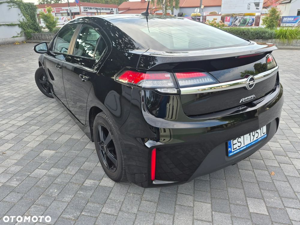 Opel Ampera - 8