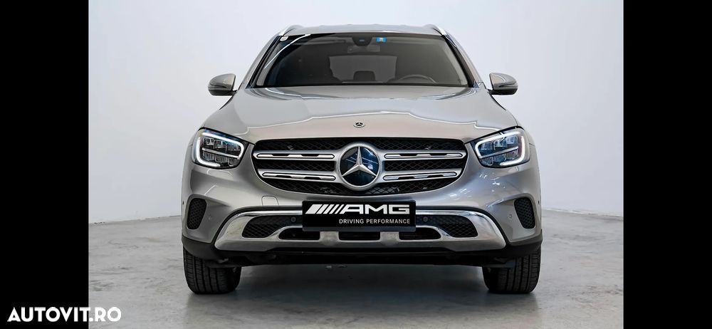 Mercedes-Benz GLC 300 e 4MATIC - 2