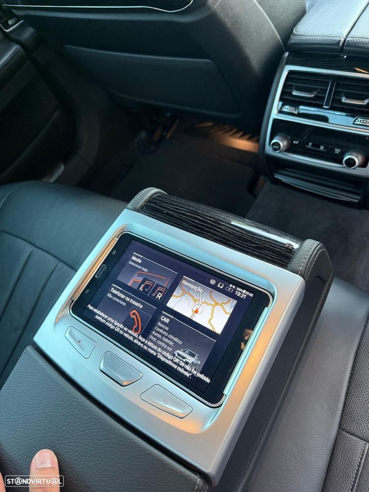 BMW 745 e iPerformance Pack M Auto - 13