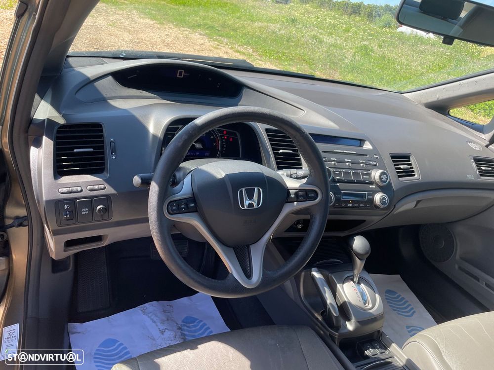 Honda Civic 1.3 DSI i-VTEC Hybrid Confort - 3