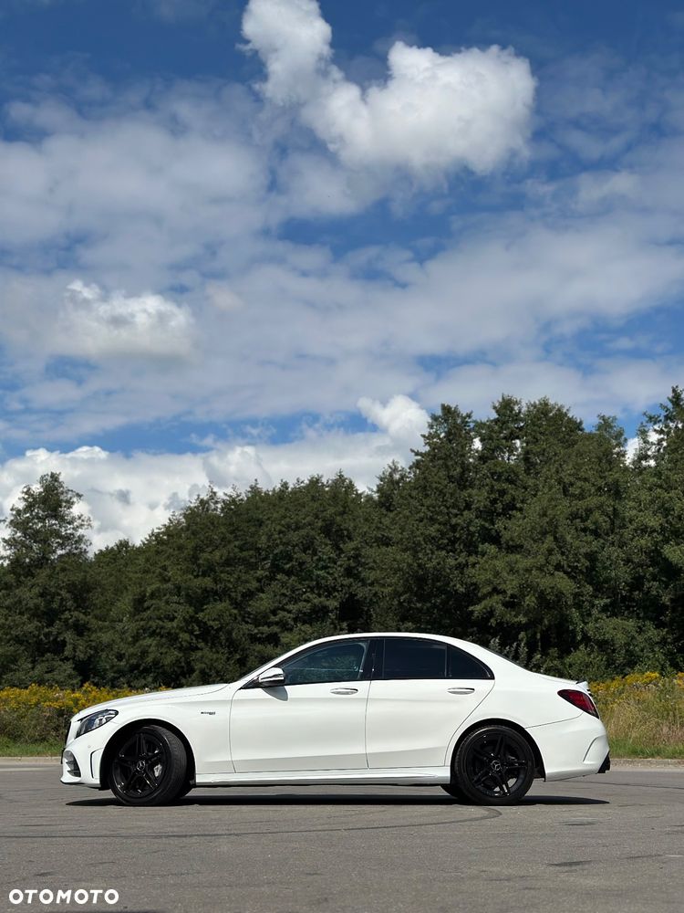 Mercedes-Benz Klasa C AMG 43 4Matic AMG TCT 9G - 25