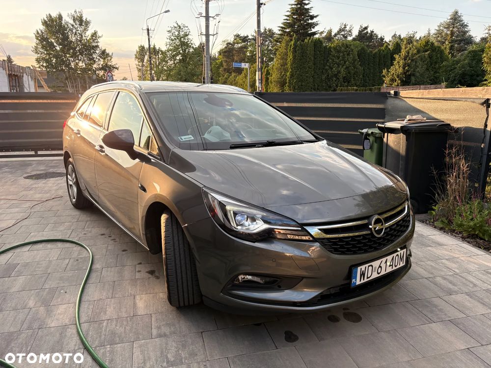 Opel Astra 1.4 T Dynamic S&S - 9