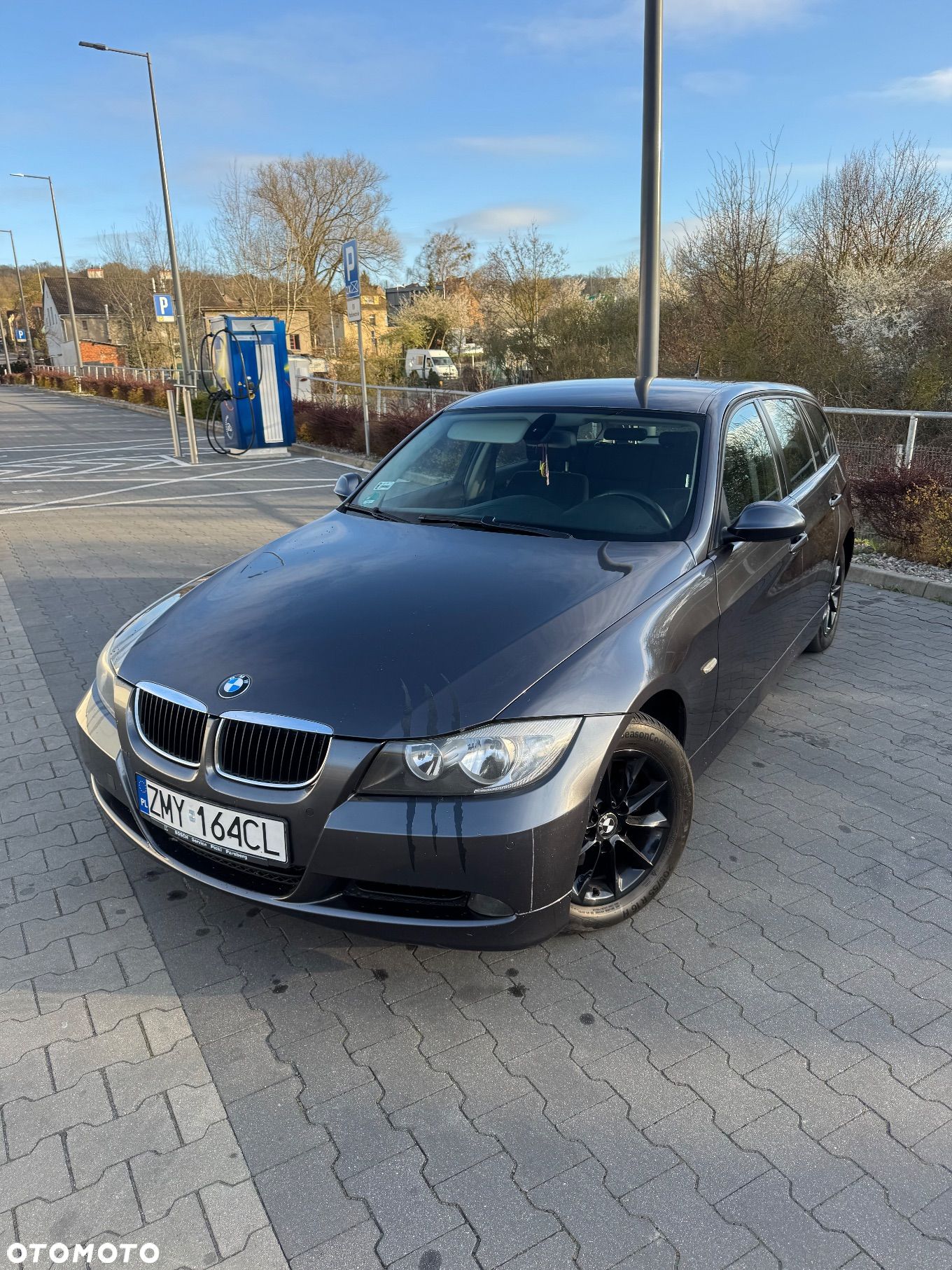 BMW Seria 3 320d DPF Touring - 1