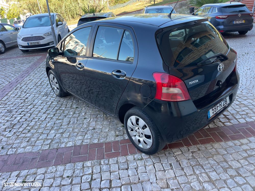 Toyota Yaris 1.0 VVT-i AC Manual - 7