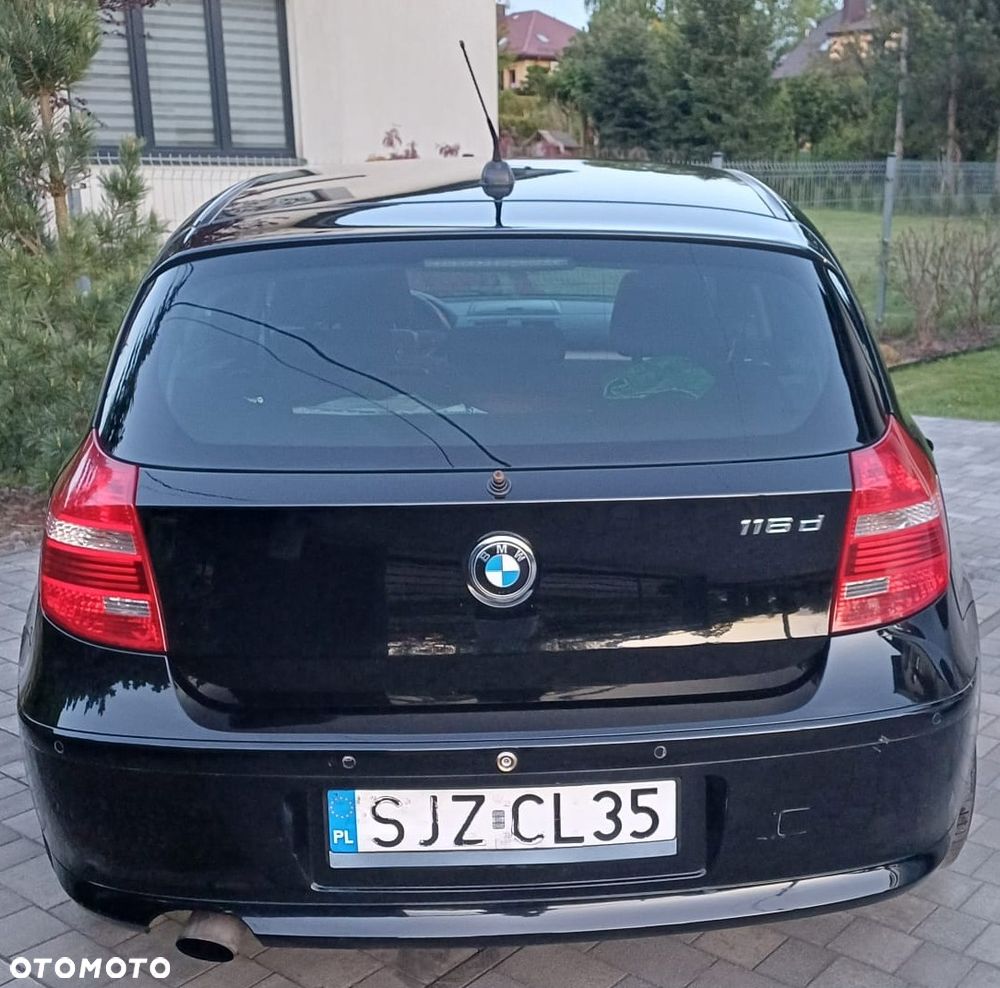 BMW Seria 1 116d - 4