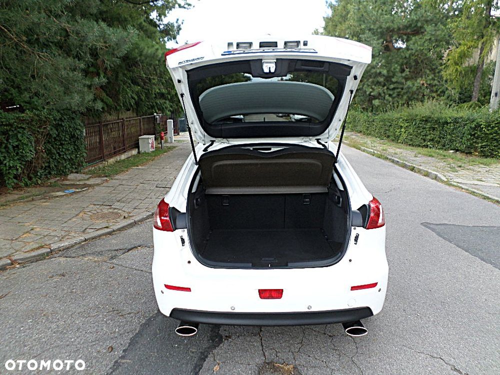 Mitsubishi Lancer Sportback 1.6 ClearTec Plus - 26
